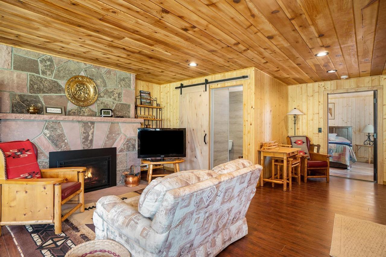 Frontier Mountain Retreat - Monthly Long-Term Vacation Rental 30 Days Minimum -- Estes Park Apts Luaran gambar