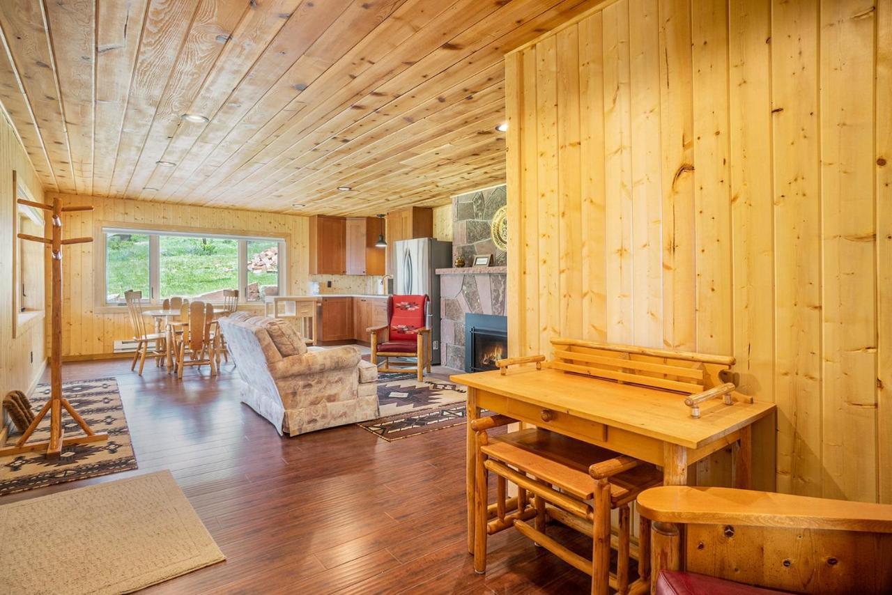 Frontier Mountain Retreat - Monthly Long-Term Vacation Rental 30 Days Minimum -- Estes Park Apts Luaran gambar