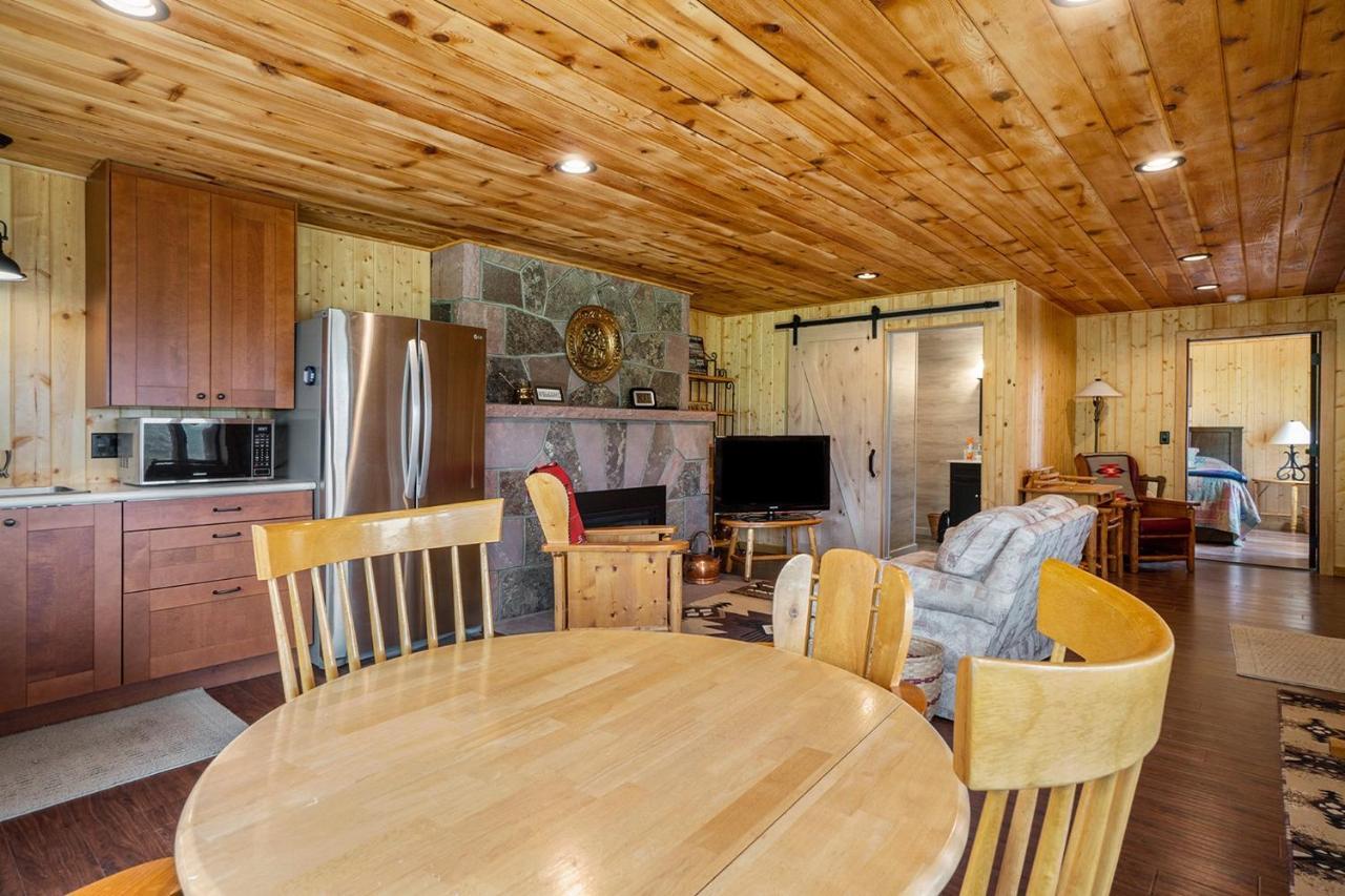 Frontier Mountain Retreat - Monthly Long-Term Vacation Rental 30 Days Minimum -- Estes Park Apts Luaran gambar